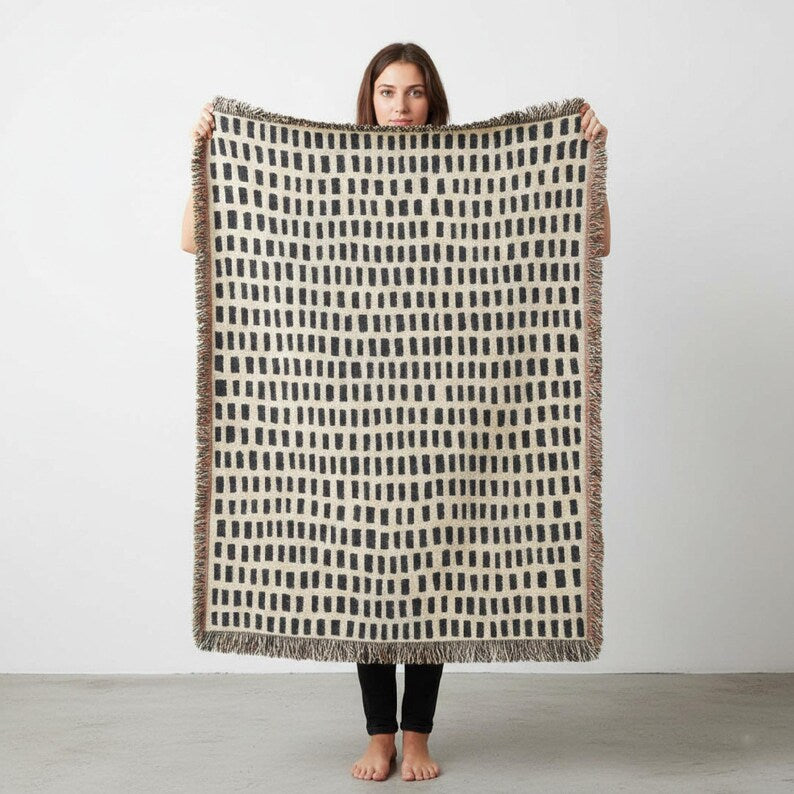 Hand-Drawn Grid Texture Woven Blanket | Black Cream Minimalist Throw