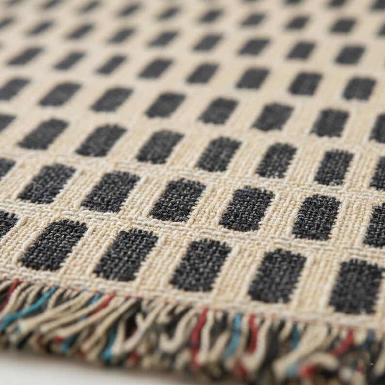 Hand-Drawn Grid Texture Woven Blanket | Black Cream Minimalist Throw